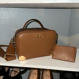 Women’s crossbody bag